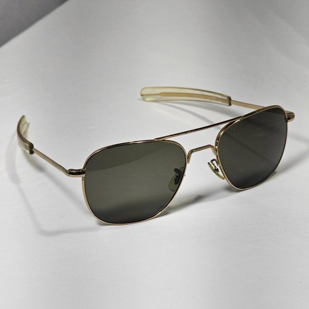Vintage Randolph Engineering RE Metal Aviator Gold Italy Sunglasses 5 1/2 USA - Picture 3 of 13